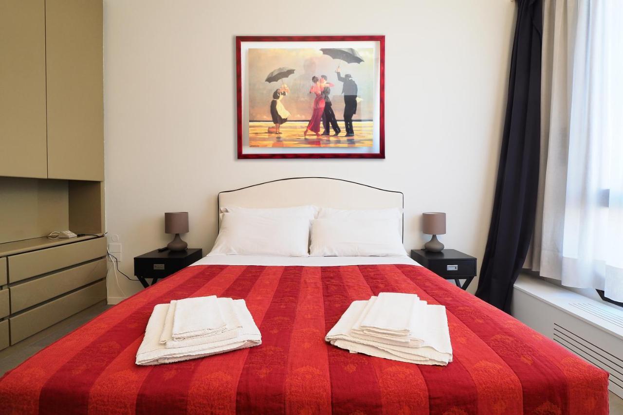 Duomo Luxury Apartment - One Bed Milaan Buitenkant foto