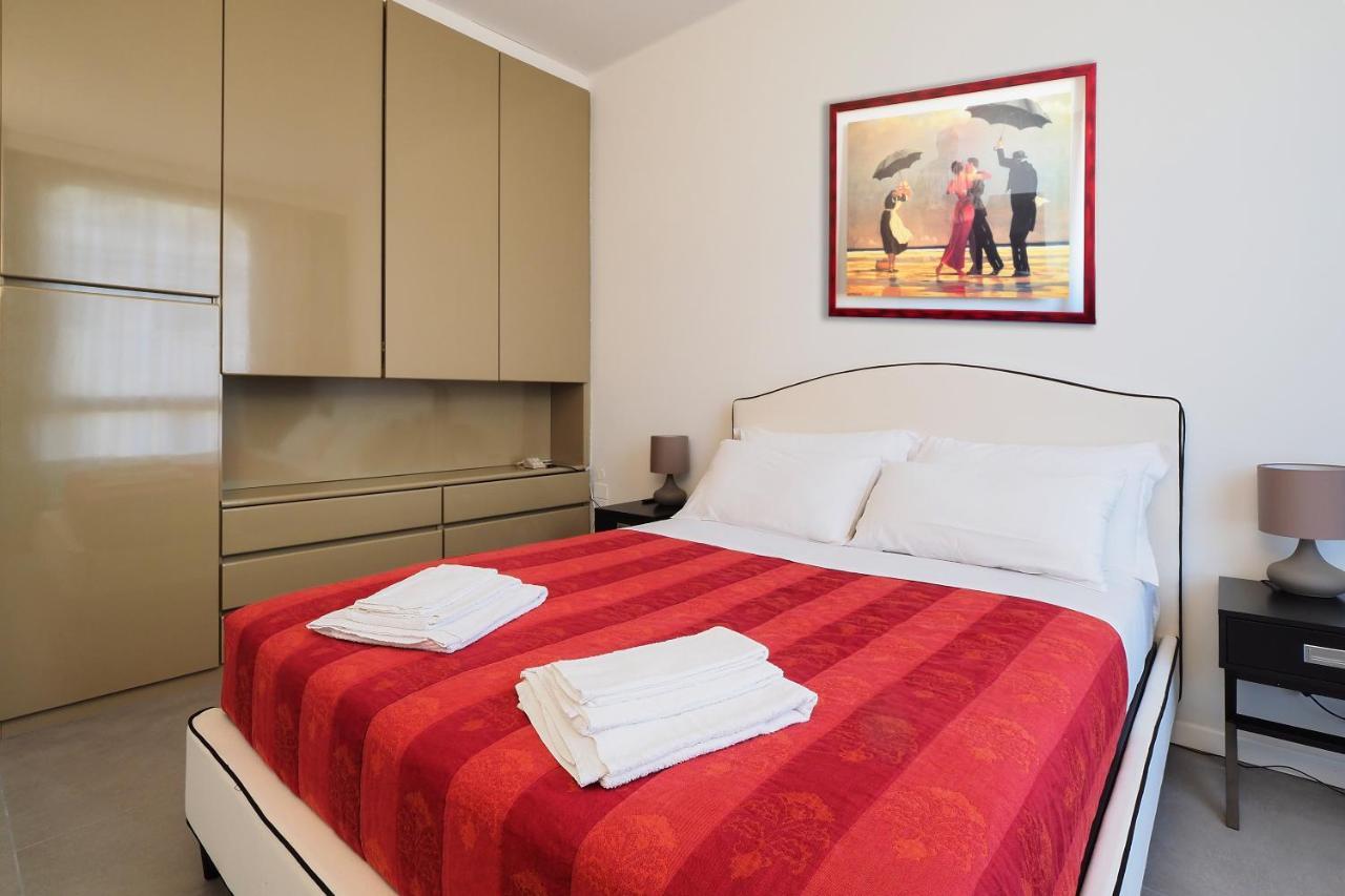 Duomo Luxury Apartment - One Bed Milaan Buitenkant foto